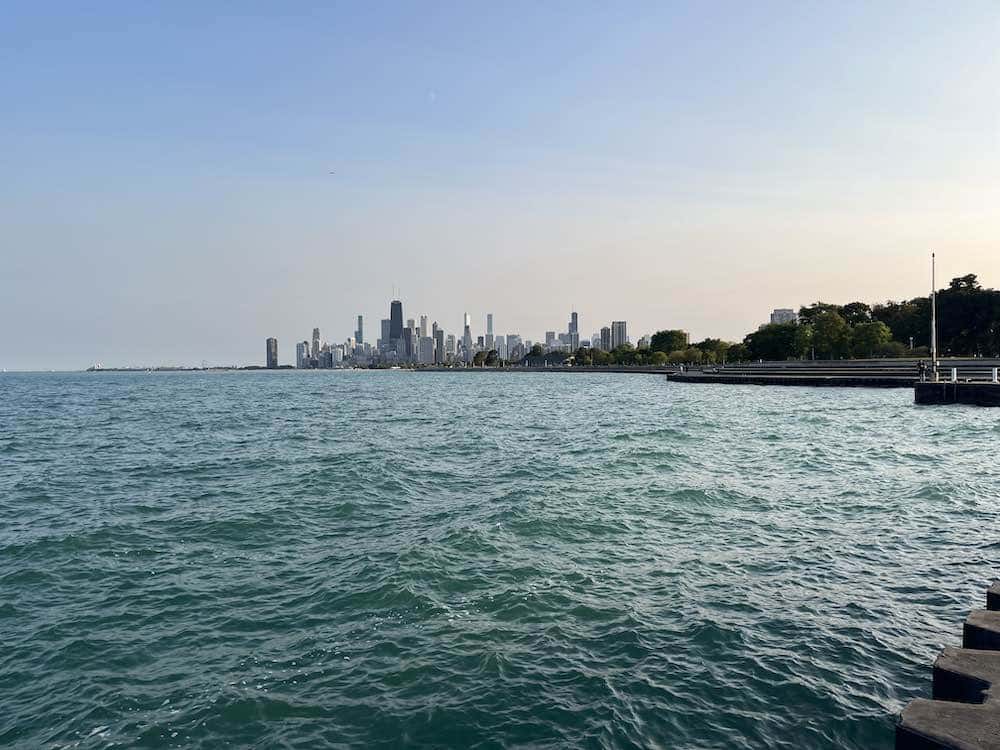 Christmas flight deals: spend Christmas in Chicago with a $29 flight on December 25th from Fort Lauderdale on Frontier.